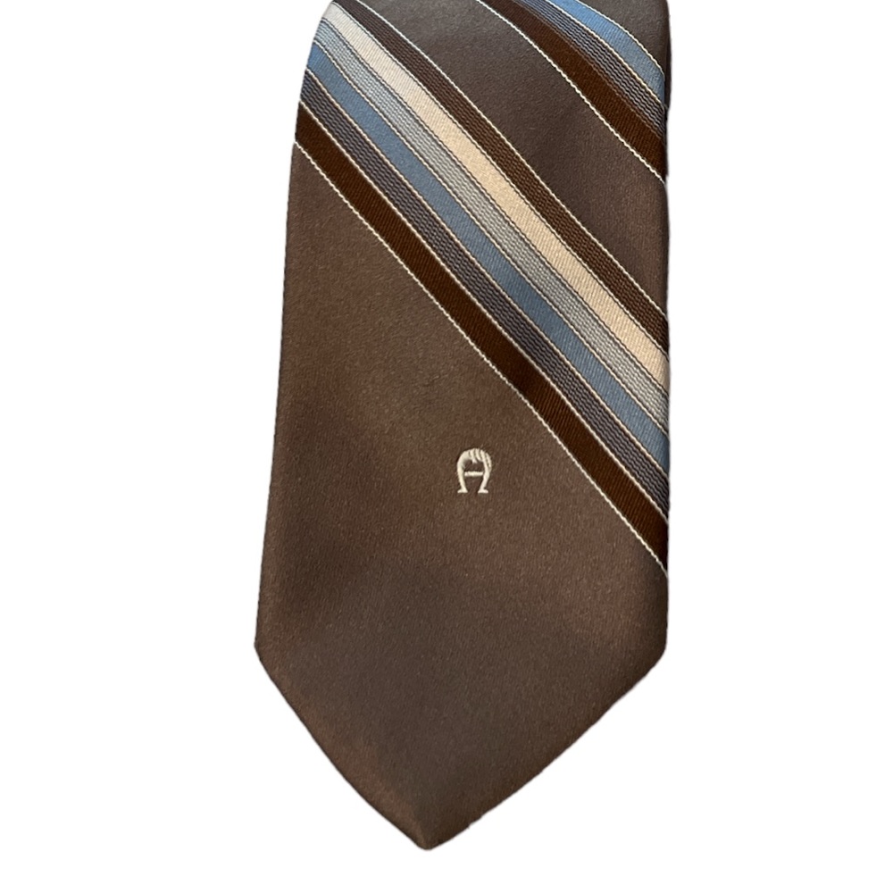 Etienne Aigner Silk Tie 3" W 55" L